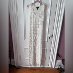 Women’s Max Edition Ivory Sleeveless Stretchy Tiered Maxi Dress Size Medium